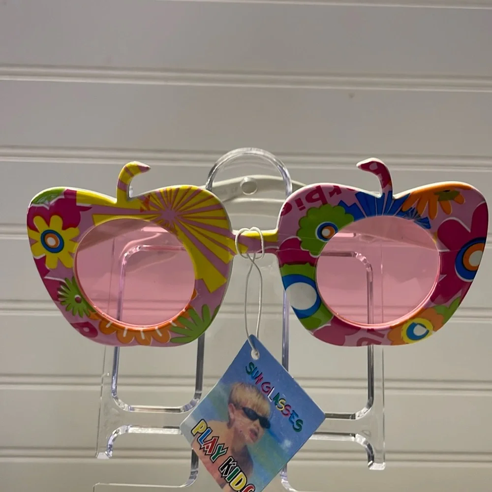 Bubblegum Eyewear Girls Apple Sunglasses